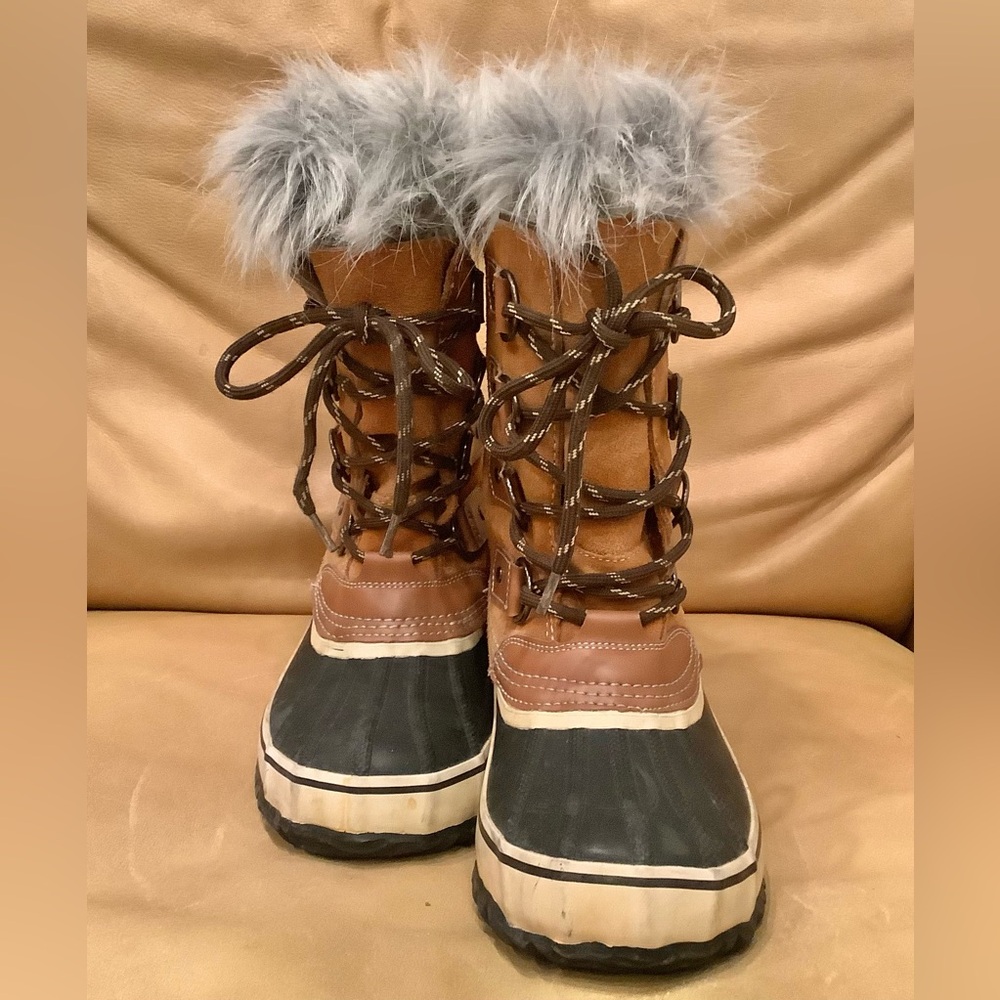 Outbound Winter Boots Women High Cut Boots Thinsulate Snow Rain Water Resistant - Picture 2 of 16